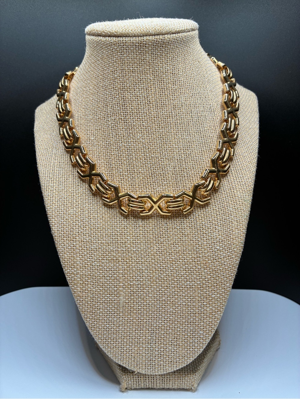 Vintage Signed Fiore Classic Gold Link Necklace - Elegant Womenβs Jewelry